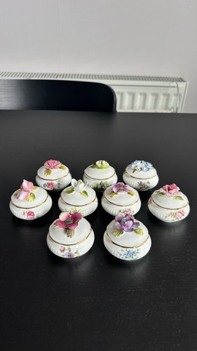 Vintage royal albert flower - royal,