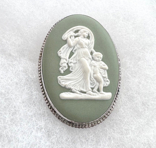 Beautiful antique wedgwood - antique,