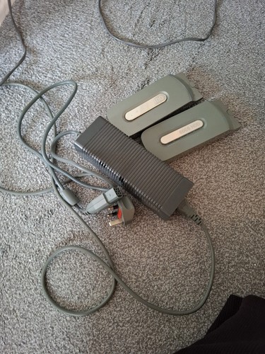 Xbox 360 power cable - xbox,