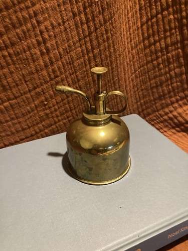 Antique brass oil - oil, container