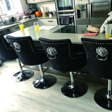 Ergonomically Velvet High Bar