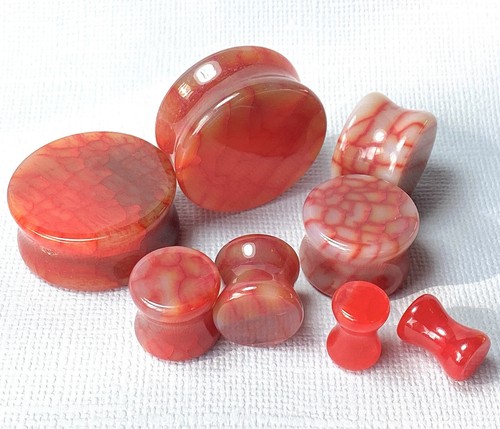 Pair red dragons - vein, agate