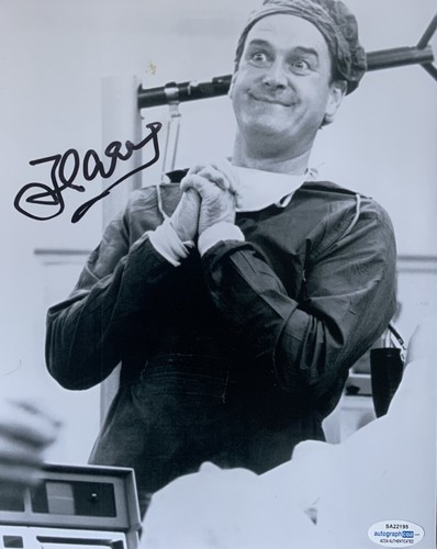 John cleese signed 10x8 photo - john,