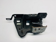 LAND ROVER DISCOVERY 5 EXTERIOR BRACKET 2020 HSE SDV6 3.0 DIESEL HY32-313A03