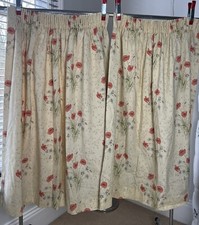 Beautiful pair poppy print Rosedale curtains Lined 49in L x 92in W Used VGC