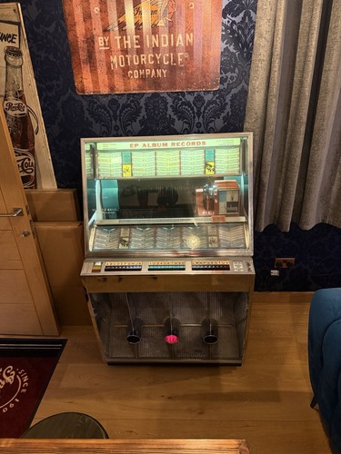 Seeburg 201 jukebox - 201,