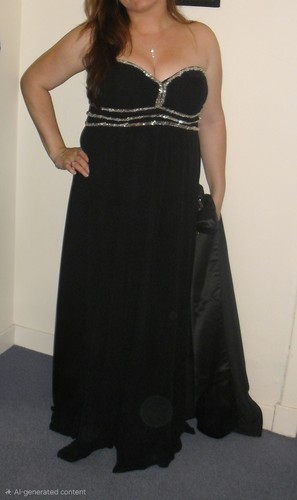 Beautiful strapless black - beautiful,