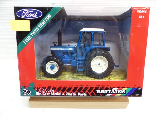 Britains 43322 ford tw20 4wd - britains,