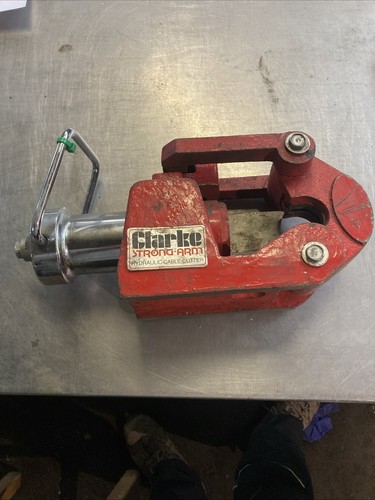 Clarke hydraulic cable cutter - clarke,
