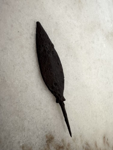Old iron arrowhead - arrowhead, spear