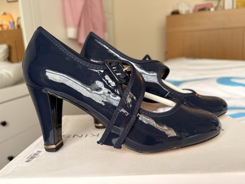Nearly new navy blue - new,