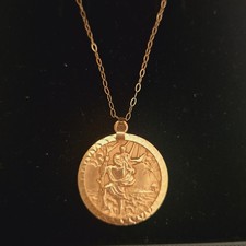 Vintage 9ct yellow gold St