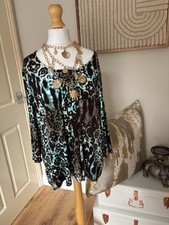 Ellie Louise Women's Animal