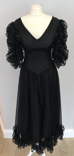 Size true vintage vera mont - true,