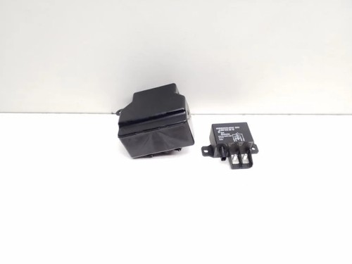 Mercedes benz w204 relays - mercedes-benz, c
