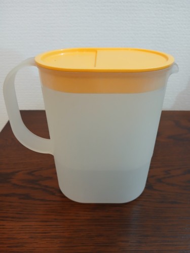 Vintage plastic tupperware - plastic,