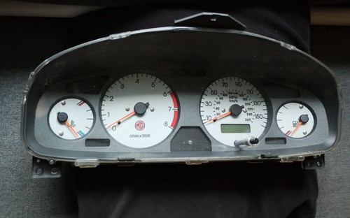 Speedo clocks instrument - mg,