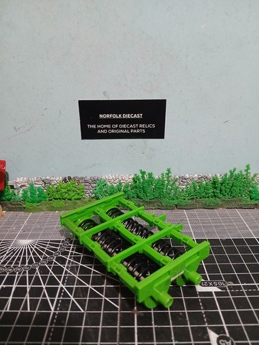 Britains farm toys flexicoil - farm,