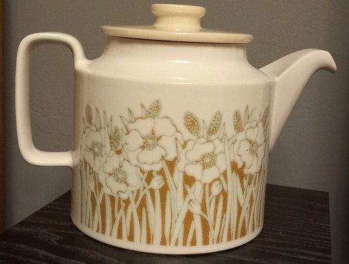 Hornsea fleur vintage teapot - fleur,
