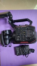 Panasonic AU-EVA1 5.7K Super 35 Handheld Cinema Camera EF Mount 545H