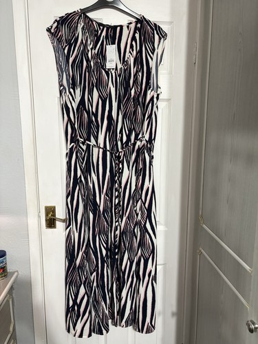 Ladies dress size - dress, 22