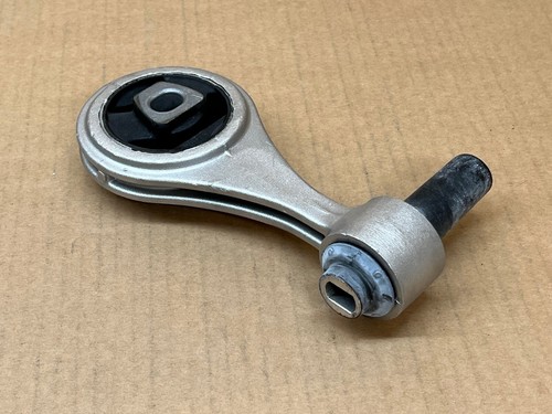 Rear lower engine gearbox - lower,