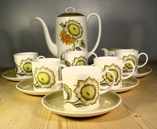 Wedgwood Susie Cooper "Sunflower" 15-Piece Coffee Set C2002