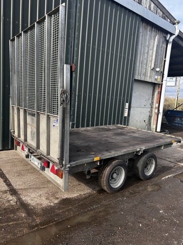 Ifor williams flat bed - ifor,