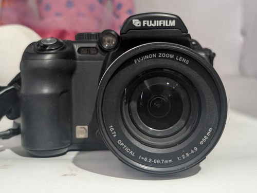 Fujifilm finepix s9500 - s9500, 9.0mp