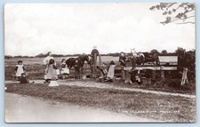 Paull Hull The village Pump Yorkshire Real Photo Postcard ey1  98