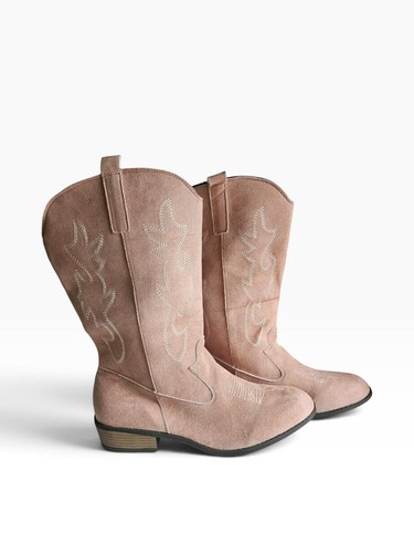 Cowboy boots size - , 5