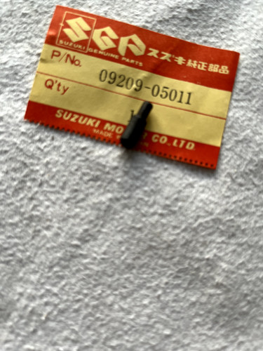 Kickstarter pin genuine suzuki - genuine,