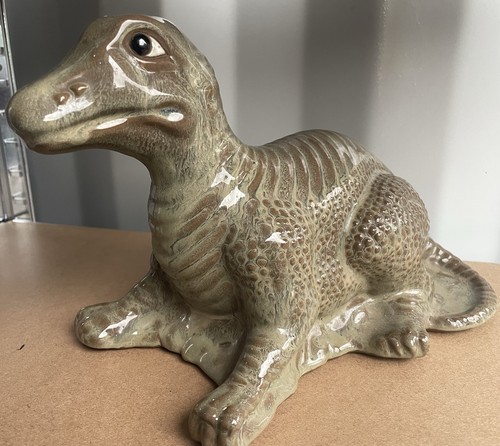 Large vintage ceramic - large,