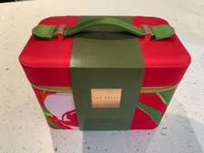 Ted Baker  'Travel In Style'