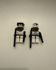 2 x Lego Star Wars Clone Trooper Figure Toy With Black Armour, Visor & Guns