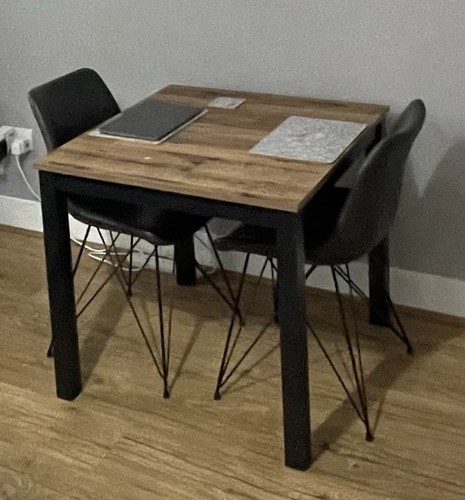 Next dark bronx seater - next,