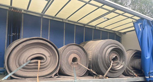 Flooring grade conveyor