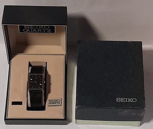 Seiko men quartz black dial - quartz,