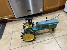 John Deere 4010 Traveling