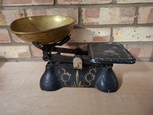 Vintage cnf kitchen balance - vintage,