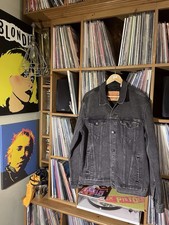 Men’s Levi  Trucker Jacket Excellent Condition Denim Grey  Large