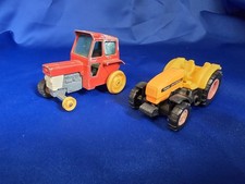 2x Vintage Toy Tractors –