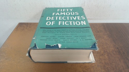 			Fifty famous detectives of