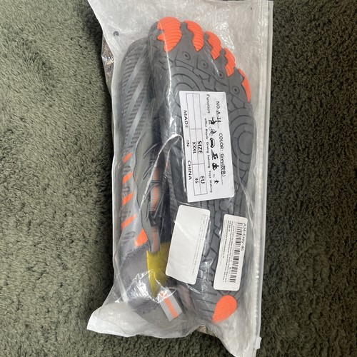 Wet shoes toggle - shoes, tie,