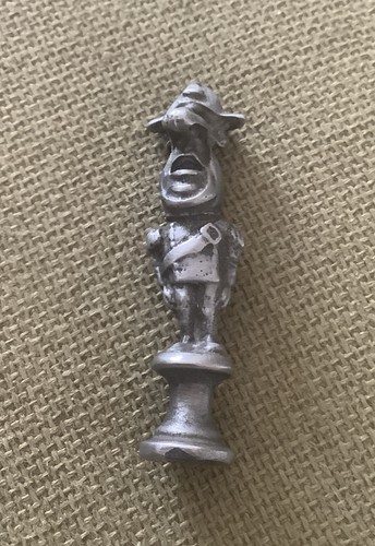 Big nose napoleonic soldier - big,