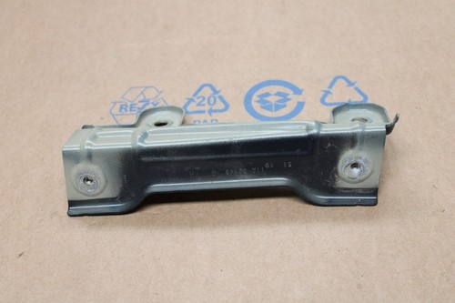 E21 fender bracket - id.4,
