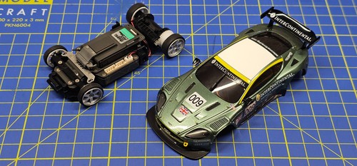 Dnano chassis body aston - chassis, +