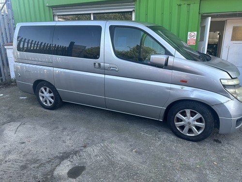 Nissan elgrand e51 petrol - elgrand,
