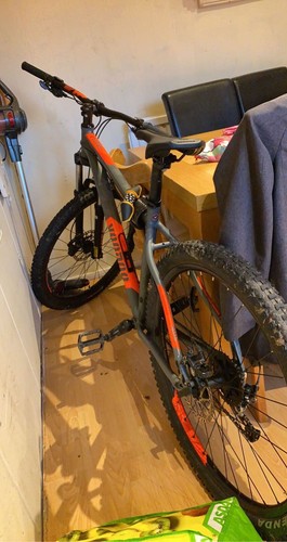 Mountain bike - mountain,