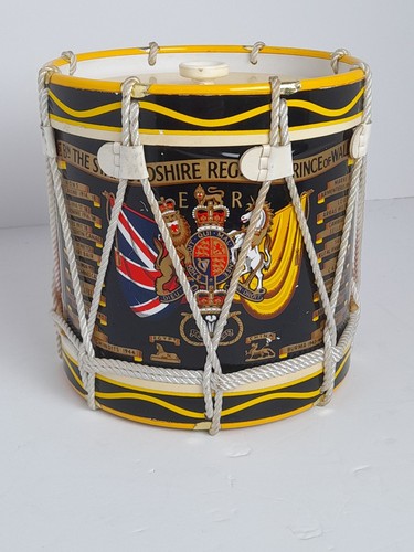 Vintage military style - military-style, drum